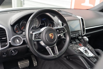 2018 Porsche Cayenne S