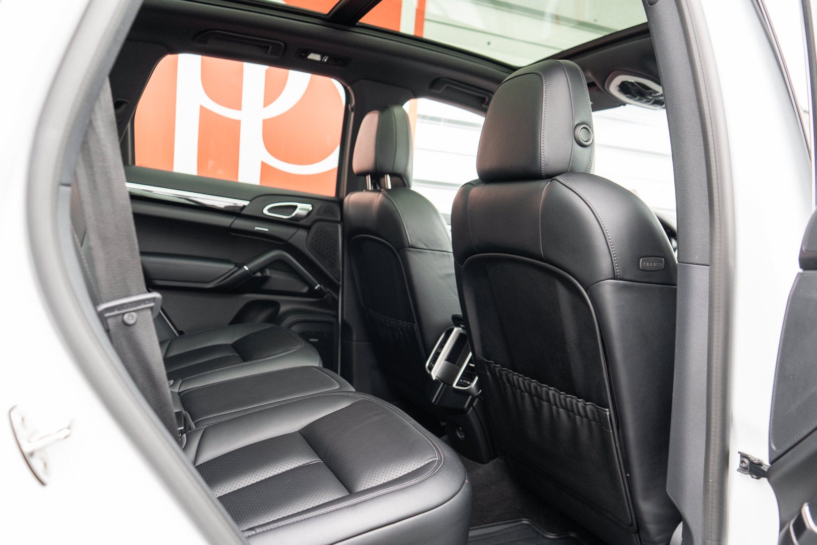2018 Porsche Cayenne S