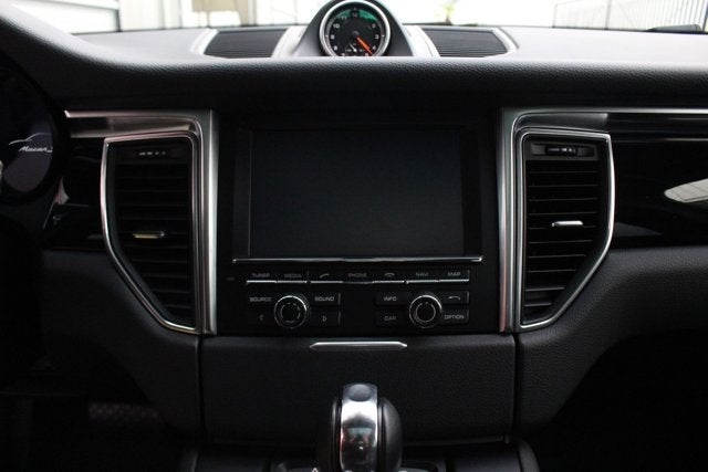 2015 Porsche Macan S