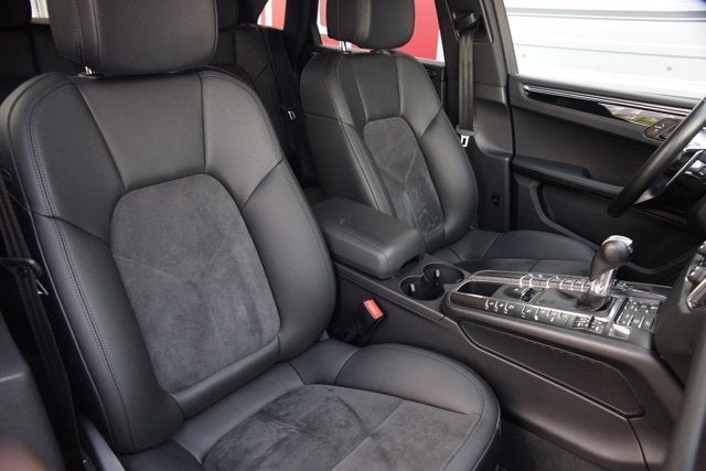 2017 Porsche Macan S