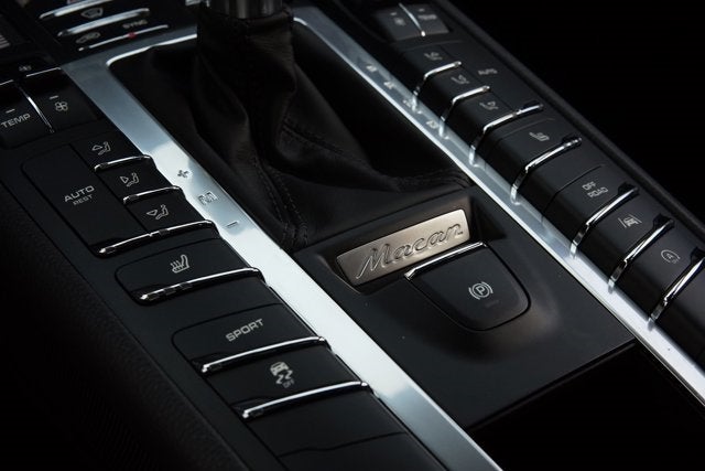 2017 Porsche Macan S