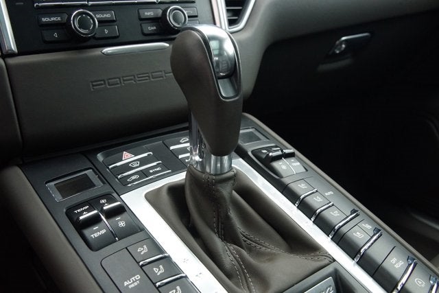 2015 Porsche Macan S