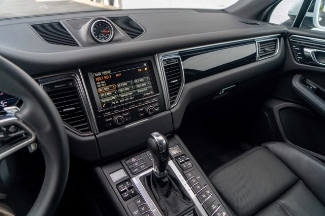 2016 Porsche Macan S