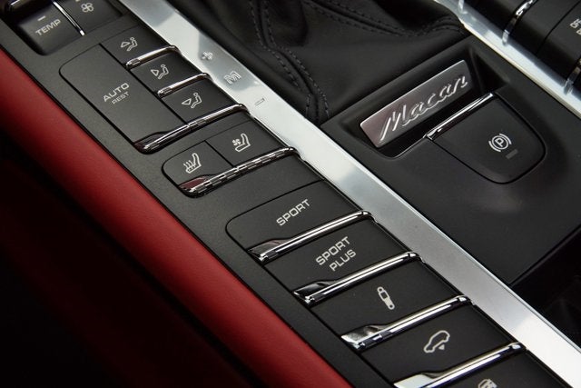 2016 Porsche Macan S