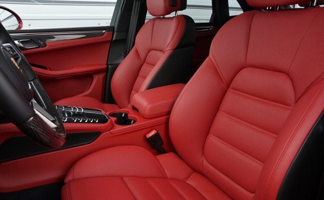 2016 Porsche Macan S