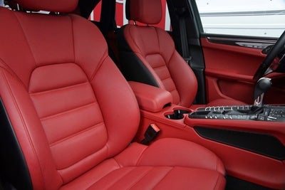 2016 Porsche Macan S