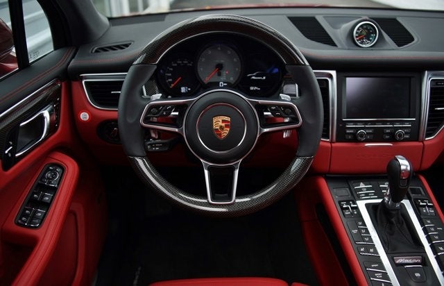 2016 Porsche Macan S