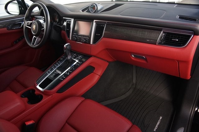 2015 Porsche Macan S