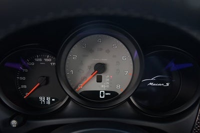 2015 Porsche Macan S