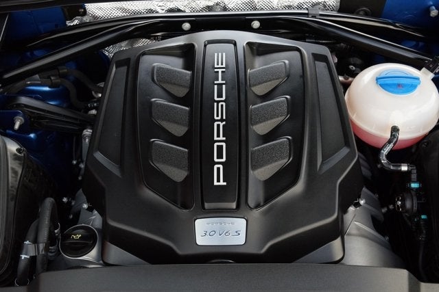 2016 Porsche Macan S