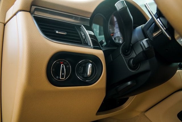 2015 Porsche Macan S