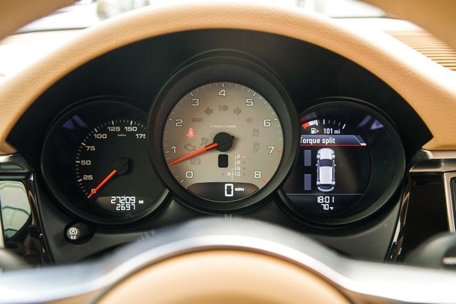 2015 Porsche Macan S