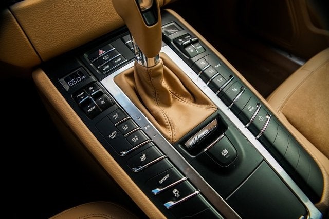 2015 Porsche Macan S