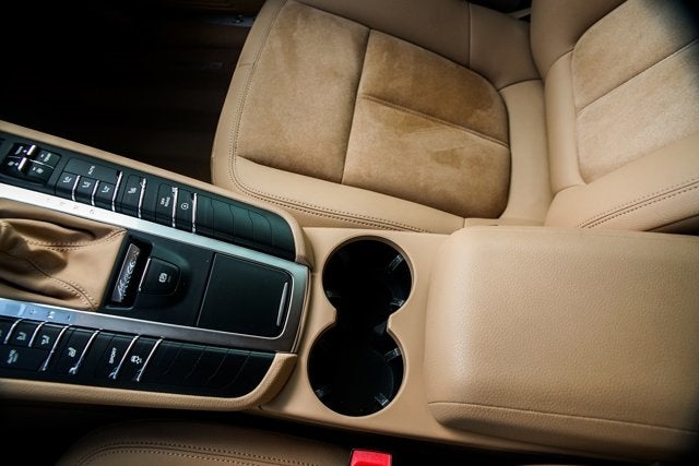 2015 Porsche Macan S