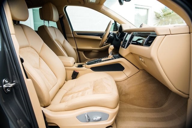 2015 Porsche Macan S