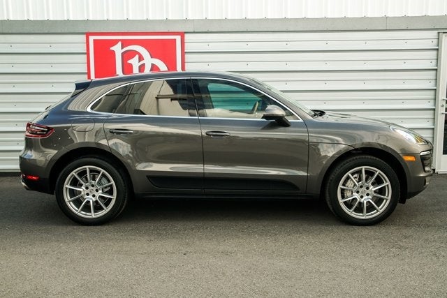 2015 Porsche Macan S