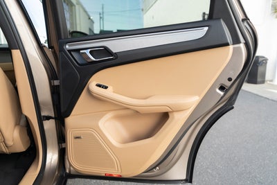 2017 Porsche Macan S