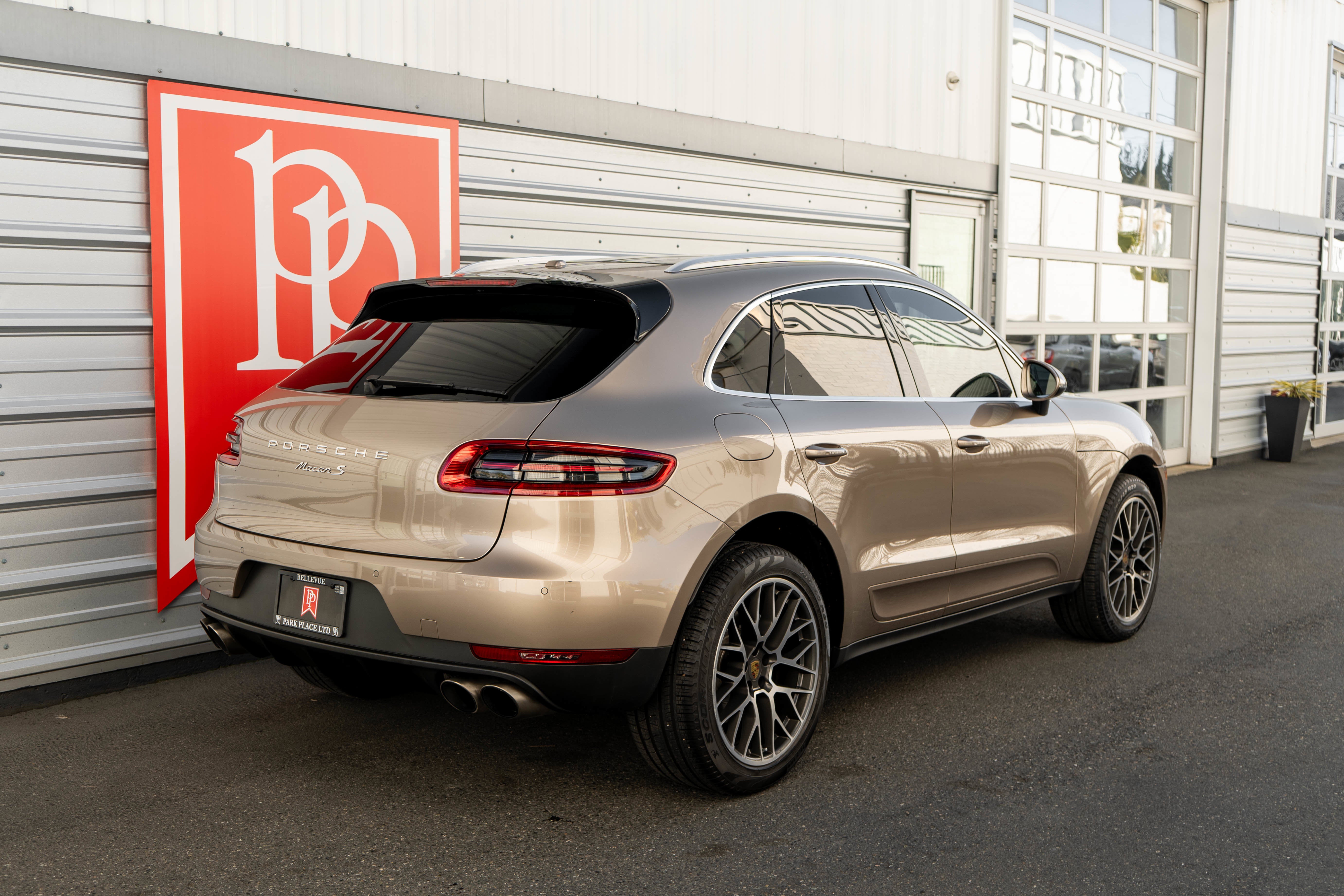 2017 Porsche Macan S