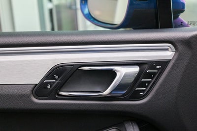 2017 Porsche Macan S