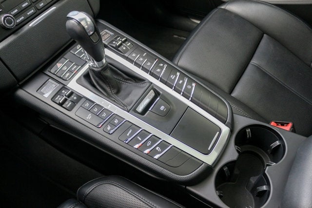 2017 Porsche Macan S