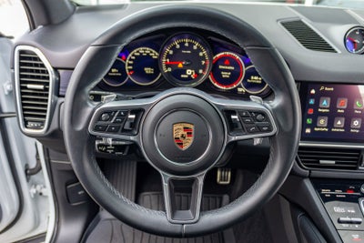 2022 Porsche Cayenne S Platinum Edition