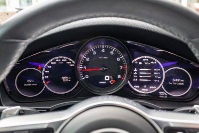 2022 Porsche Cayenne S Platinum Edition