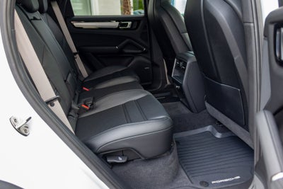 2022 Porsche Cayenne S Platinum Edition
