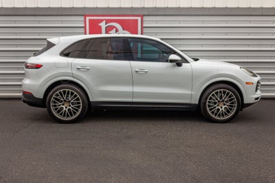 2022 Porsche Cayenne S Platinum Edition