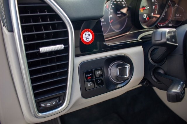 2019 Porsche Cayenne S