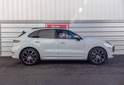 2019 Porsche Cayenne S