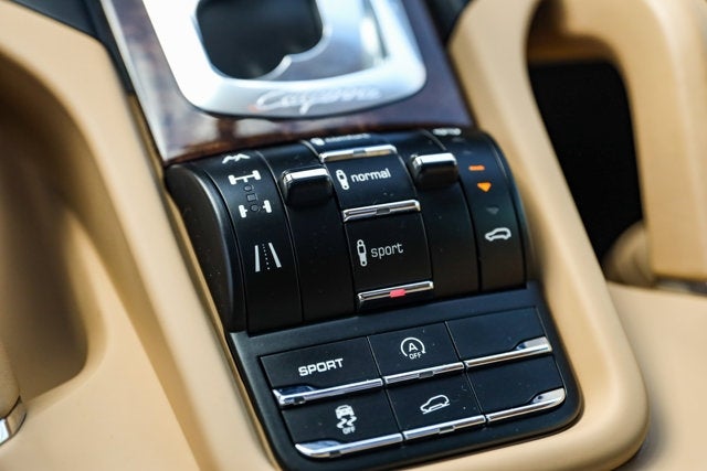 2011 Porsche Cayenne Turbo