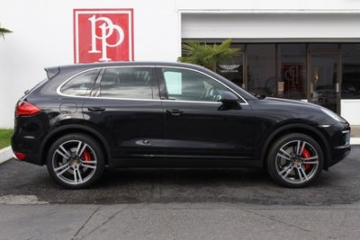 2011 Porsche Cayenne Turbo