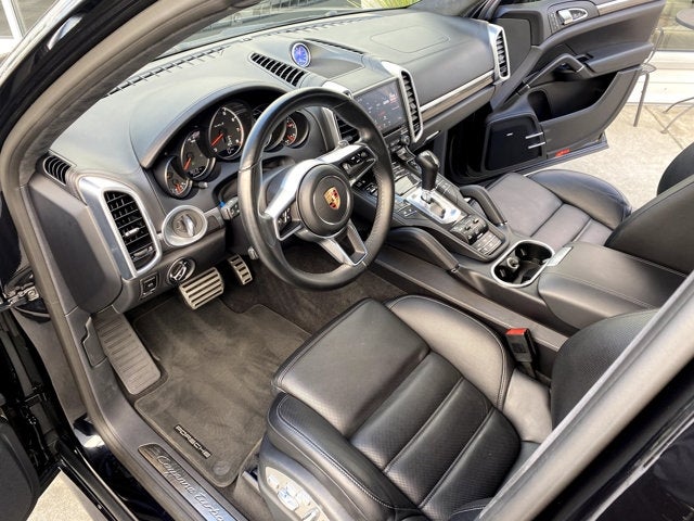 2017 Porsche Cayenne Turbo S