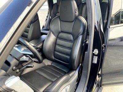 2017 Porsche Cayenne Turbo S