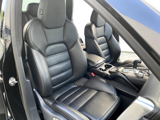 2017 Porsche Cayenne Turbo S