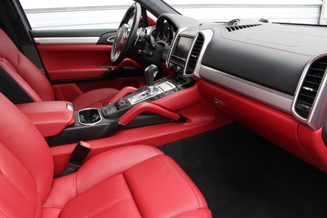 2014 Porsche Cayenne Turbo