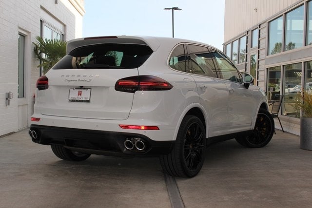 2016 Porsche Cayenne Turbo S