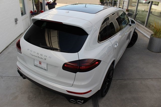 2016 Porsche Cayenne Turbo S