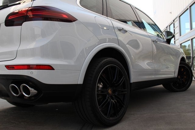 2016 Porsche Cayenne Turbo S