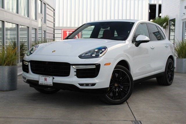 2016 Porsche Cayenne Turbo S