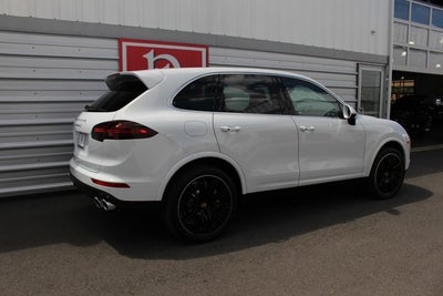 2016 Porsche Cayenne Turbo S