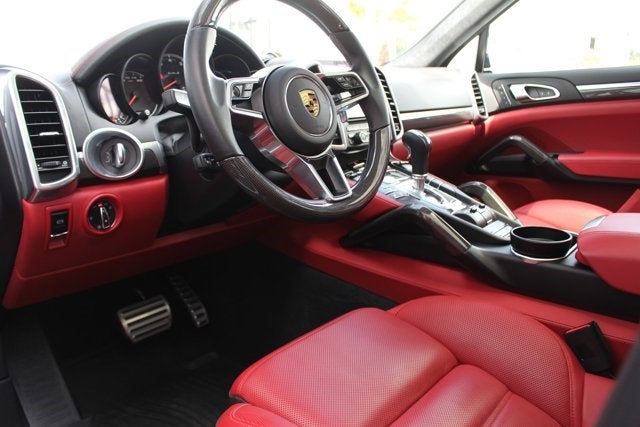 2016 Porsche Cayenne Turbo S