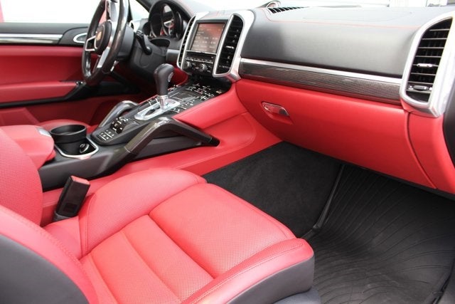 2016 Porsche Cayenne Turbo S