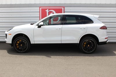 2016 Porsche Cayenne Turbo S