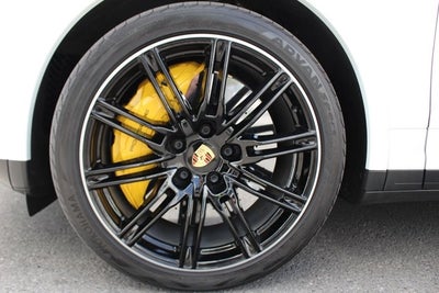 2016 Porsche Cayenne Turbo S