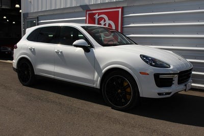 2016 Porsche Cayenne Turbo S