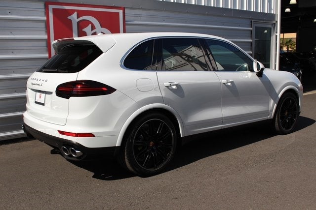 2016 Porsche Cayenne Turbo S