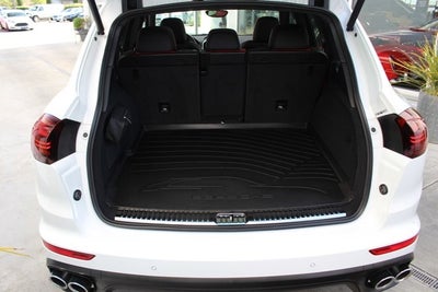 2016 Porsche Cayenne Turbo S