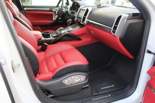 2016 Porsche Cayenne Turbo S