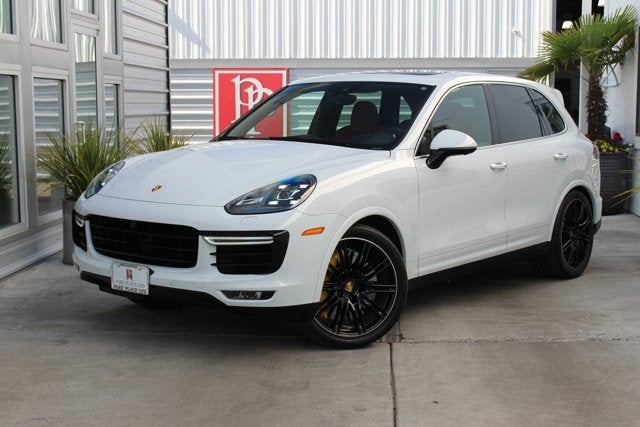 2016 Porsche Cayenne Turbo S
